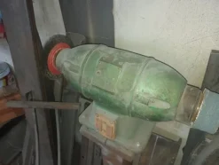 2#5574 Attrezzature per la lavorazione del ferro