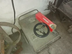2#5574 Attrezzature per la lavorazione del ferro