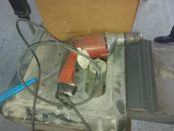 2#5574 Attrezzature per la lavorazione del ferro