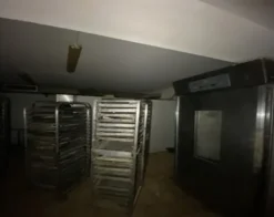 1#8384 Attrezzature per la lavorazione di prodotti da forno in disuso