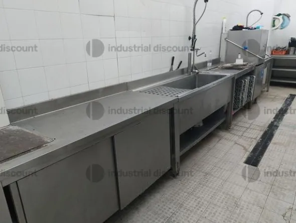 8#9089 Attrezzature per la ristorazione