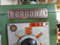 2#7552 Attrezzature per lavorazioni meccaniche