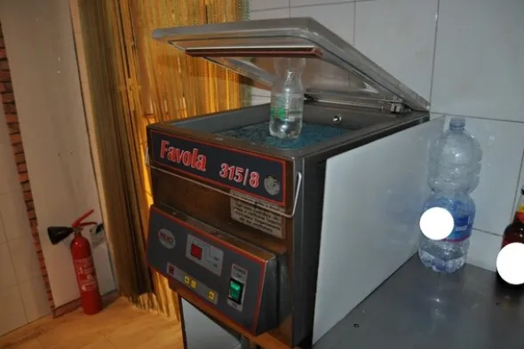 4#6225 Attrezzature per macelleria