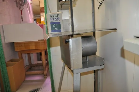 4#6225 Attrezzature per macelleria