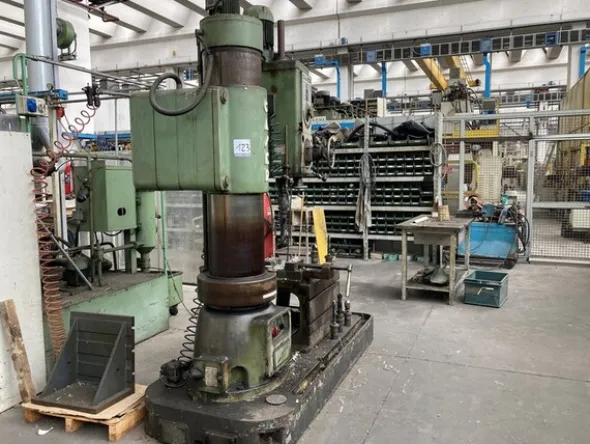 68#7125 Attrezzature per meccanica
