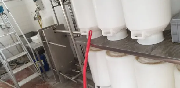 1#7331 Attrezzature per produzione di latte e derivati
