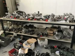 7#5072 Attrezzature per pulizia pavimenti