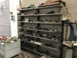7#5072 Attrezzature per pulizia pavimenti