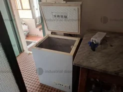 1#10276 Attrezzature per ristorazione e arredi e subingresso voltura di titoli amministrativi di posizioni connesse all'attività