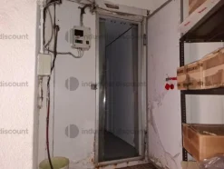 1#10276 Attrezzature per ristorazione e arredi e subingresso voltura di titoli amministrativi di posizioni connesse all'attività