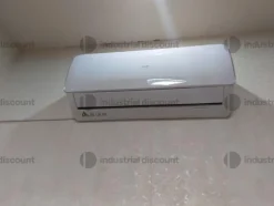 9#9089 Attrezzature per ristorazione e Amplificatore Yamaha e Scaffalature