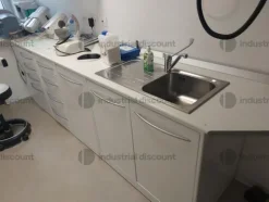 11#8917 Attrezzature per sala ritocchi