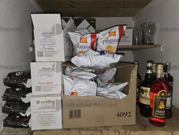 1#10312 Attrezzature ristorazione e bevande e alimenti a lunga scadenza