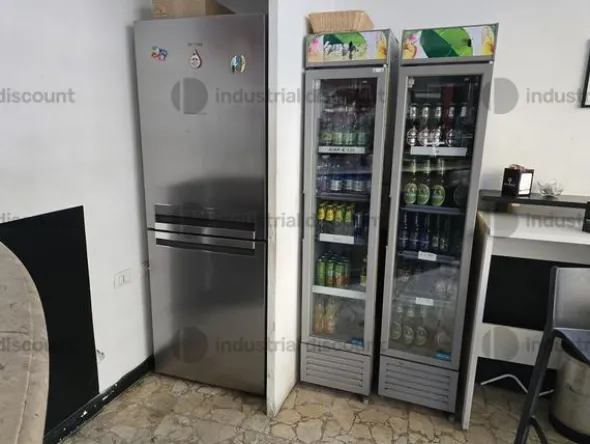 1#10312 Attrezzature ristorazione e bevande e alimenti a lunga scadenza