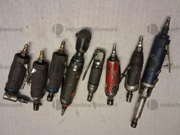 3#10272 Attrezzature utensili e strumenti per officina e lavorazioni meccaniche