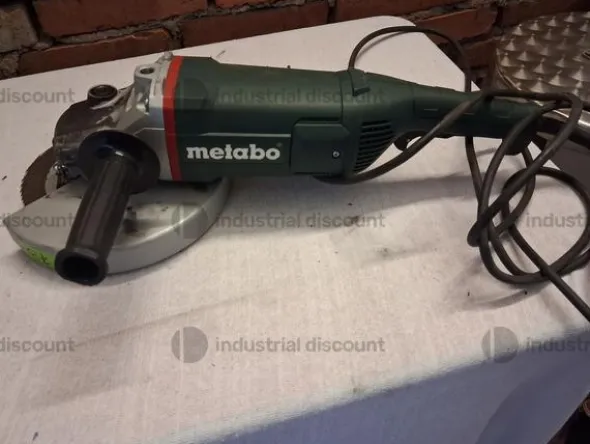3#10272 Attrezzature utensili e strumenti per officina e lavorazioni meccaniche