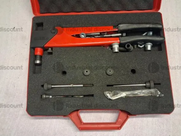3#10272 Attrezzature utensili e strumenti per officina e lavorazioni meccaniche