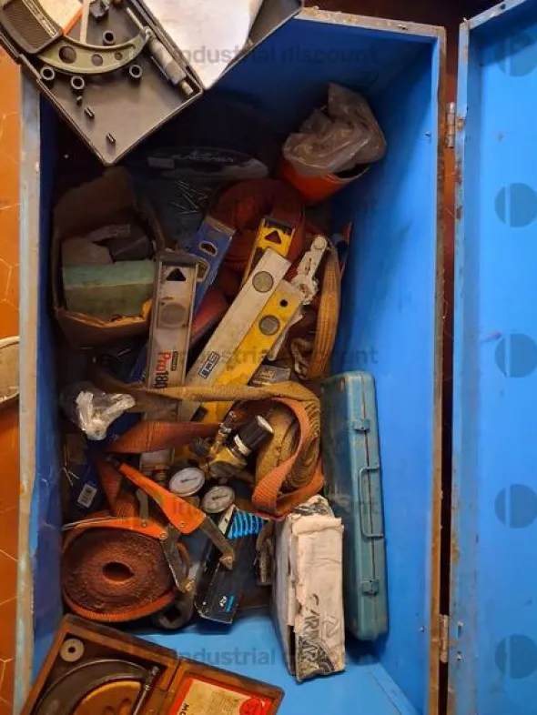 3#10272 Attrezzature utensili e strumenti per officina e lavorazioni meccaniche