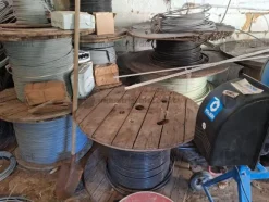7#10015 Attrezzature varie da cantiere