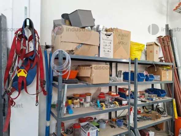 1#9752 Attrezzature varie di cantiere