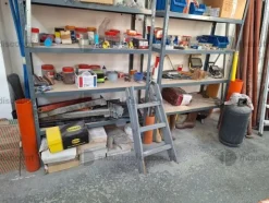 1#9752 Attrezzature varie di cantiere