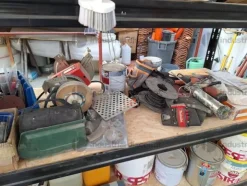 1#9752 Attrezzature varie di cantiere