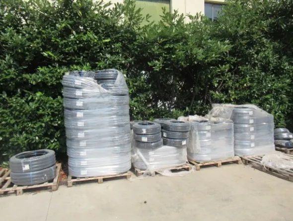4#8599 Attrezzature varie di magazzino e rimanenze di materiale elettrico