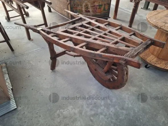 2#9425 Attrezzi e arredi Cina