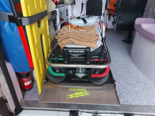 6#5804 Autoambulanza Fiat Ducato