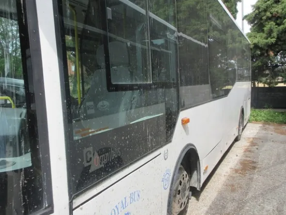 7#5473 Autobus Man