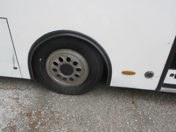 7#5473 Autobus Man