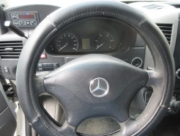 5#5473 Autobus Mercedes Sprinter