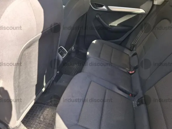 3#10248 Autocarro Audi Q3