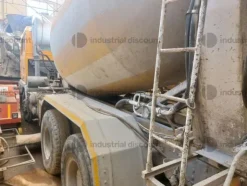 2#10006 Autocarro betoniera Astra