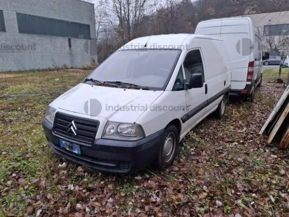 38#10047 Autocarro Citroen