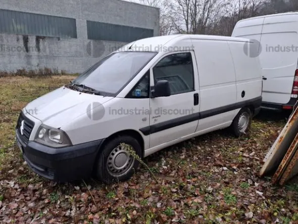 38#10047 Autocarro Citroen