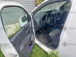 2#9322 Autocarro Dacia Dokker
