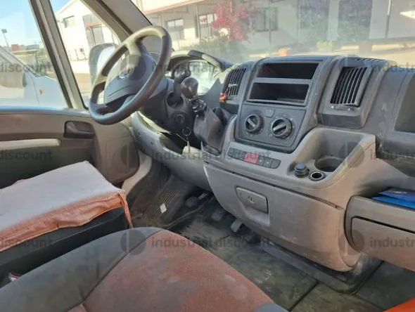 6#9329 Autocarro Ducato Maxi