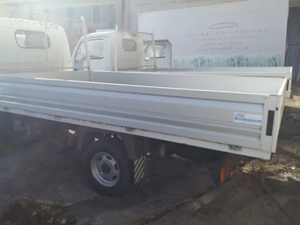 2#5328 Autocarro Ecomile targato elettrico