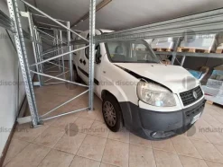 2#9370 Autocarro Fiat Doblò