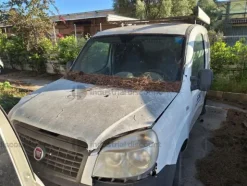 1#9329 Autocarro Fiat Doblò