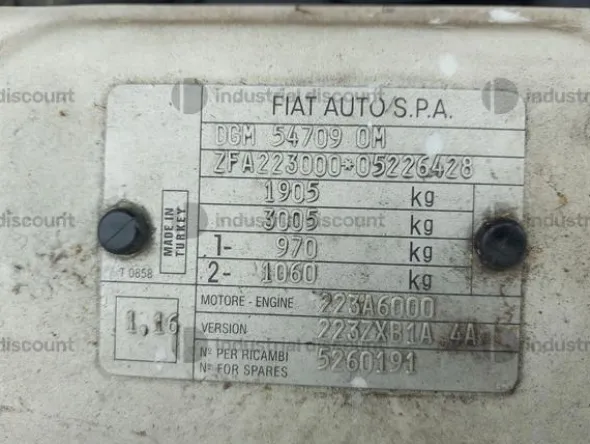 1#9760 Autocarro Fiat Doblò