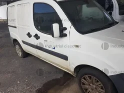 1#9328 Autocarro Fiat Doblò