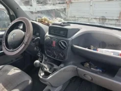 6#9578 Autocarro Fiat Doblò