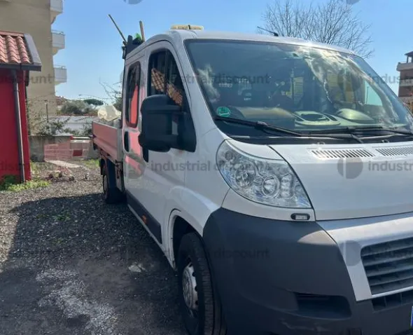 4#9932 Autocarro Fiat Ducato 250