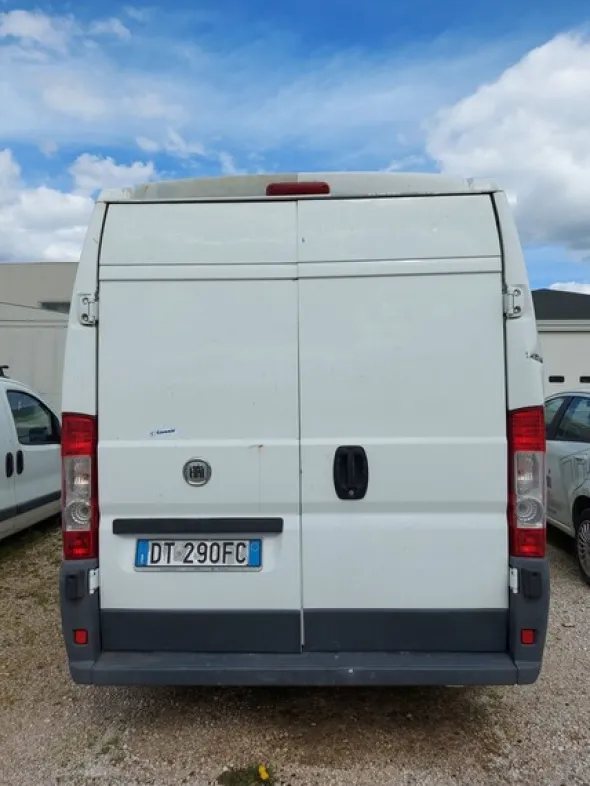 9#8245 Autocarro Fiat Ducato