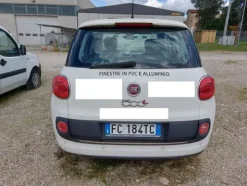 6#8245 Autocarro Fiat 500L