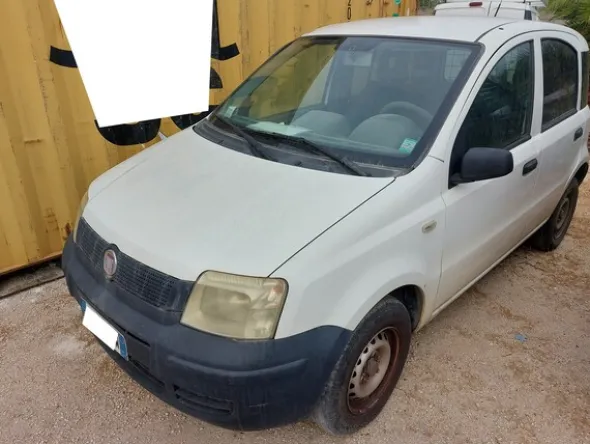 16#7441 Autocarro Fiat Panda Van