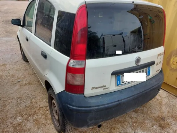 16#7441 Autocarro Fiat Panda Van