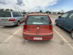 41#8816 Autocarro Fiat Punto
